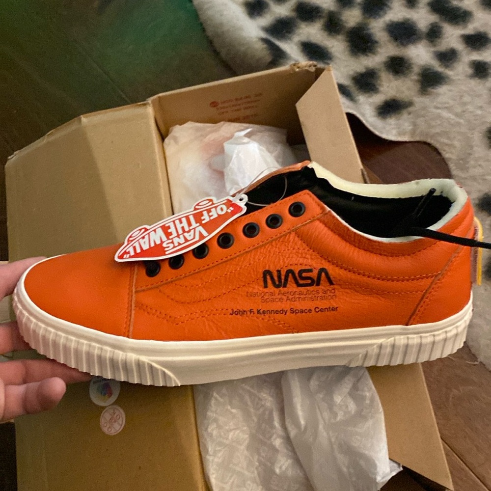 vans nasa orange